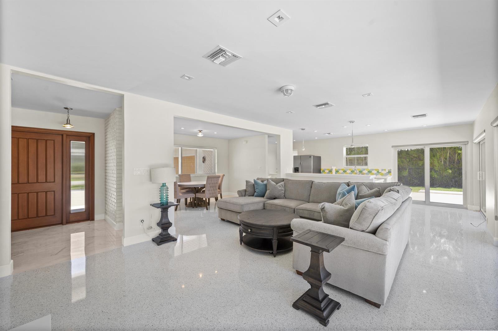 2259 Ibis Isle Road E, Palm Beach FL 33480 photo 5