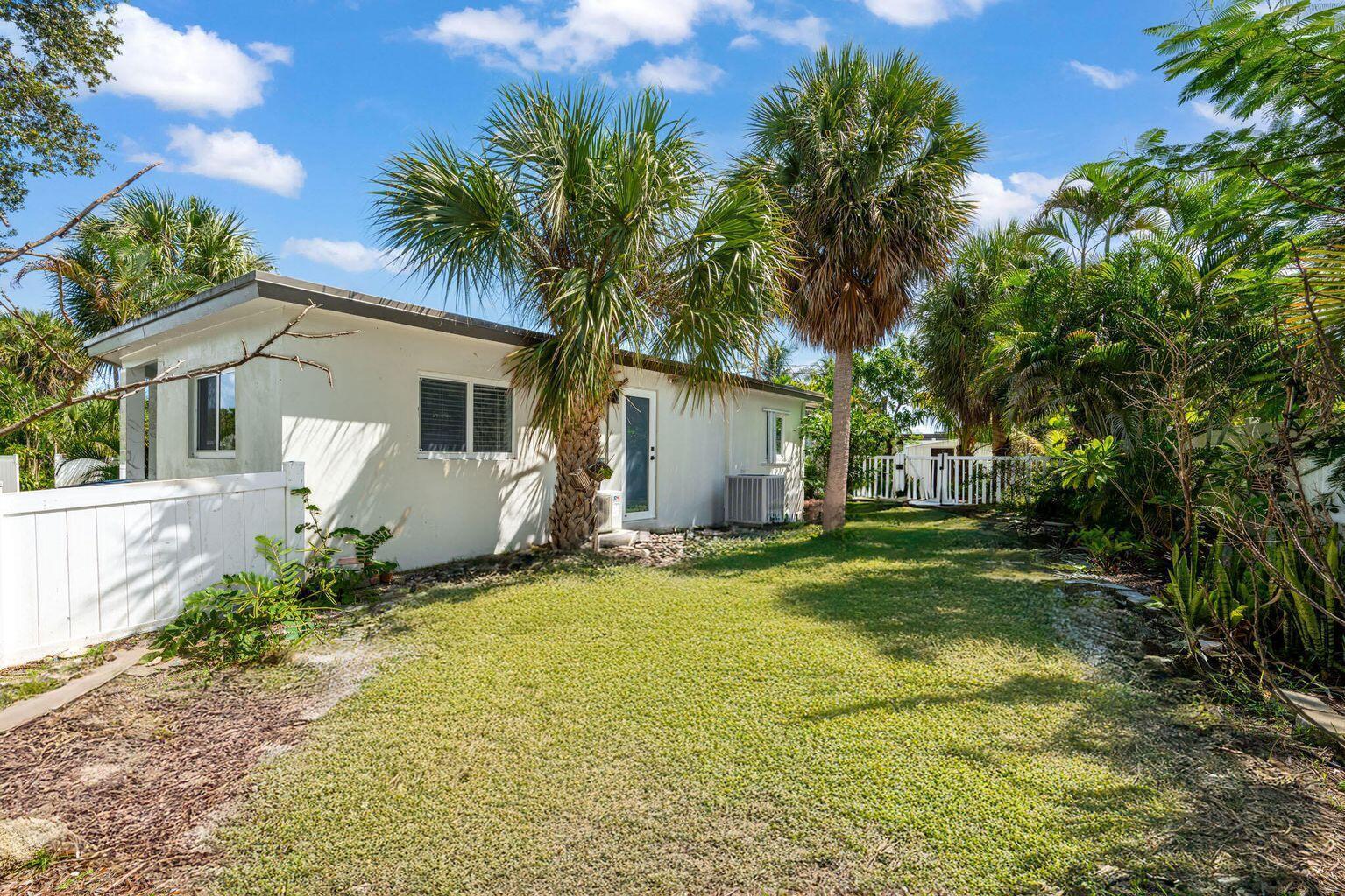 2298 NE 4th Avenue, Boca Raton FL 33431 photo 5