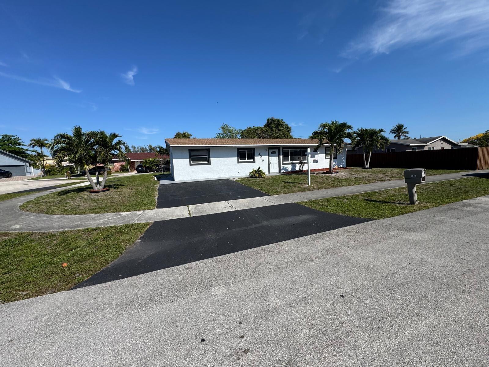4010 NE 6th Avenue, Deerfield Beach FL 33064 photo 2