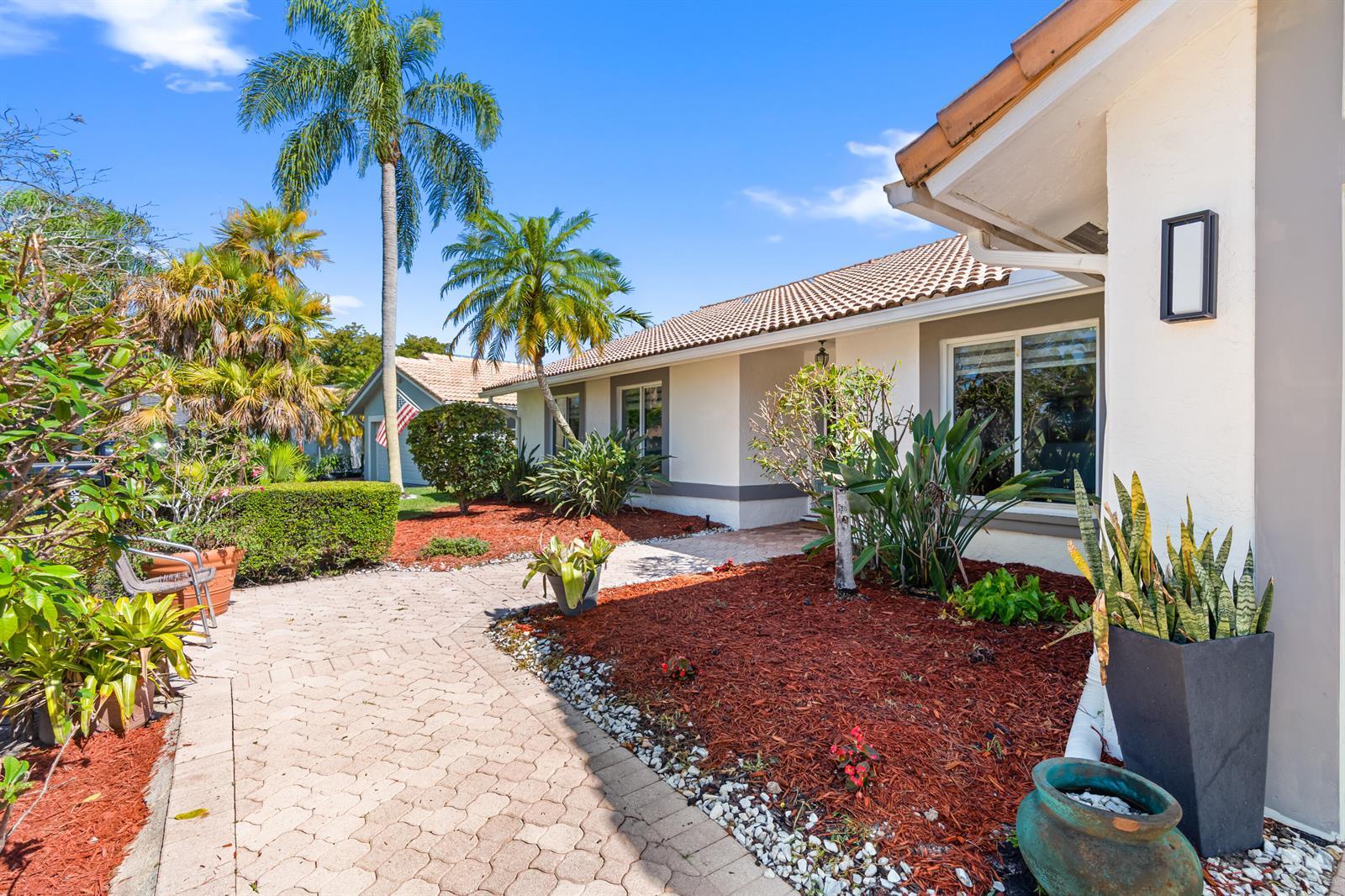 10885 NW 6th Street, Coral Springs FL 33071 photo 3