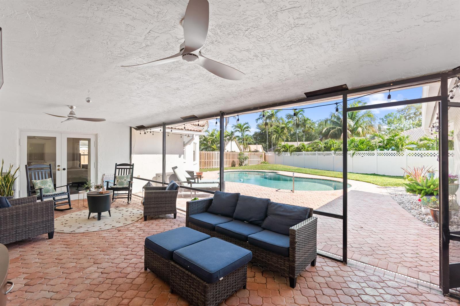 10885 NW 6th Street, Coral Springs FL 33071 photo 5