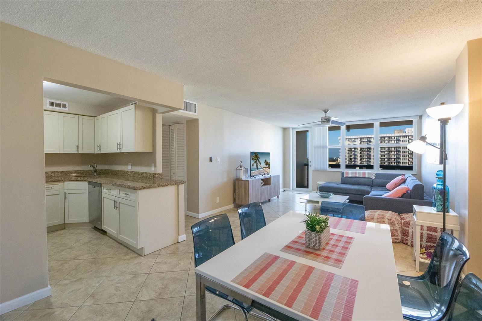 305 N Pompano Beach Boulevard # 1403, Pompano Beach FL 33062 photo 2