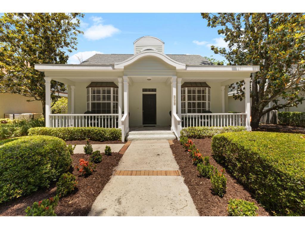 814 Carolina Circle SW, Vero Beach FL 32962 photo 4
