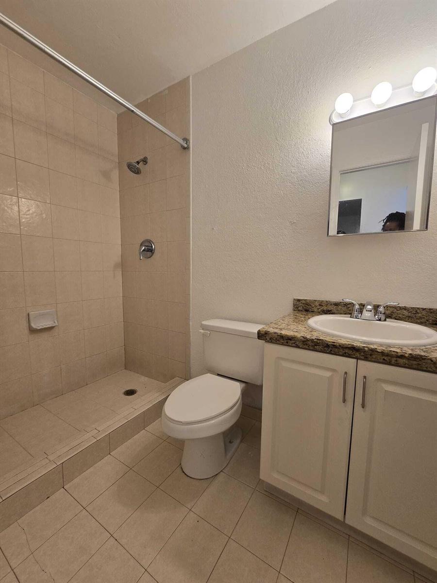 1201 SW 52nd Avenue # 2, North Lauderdale FL 33068 photo 5