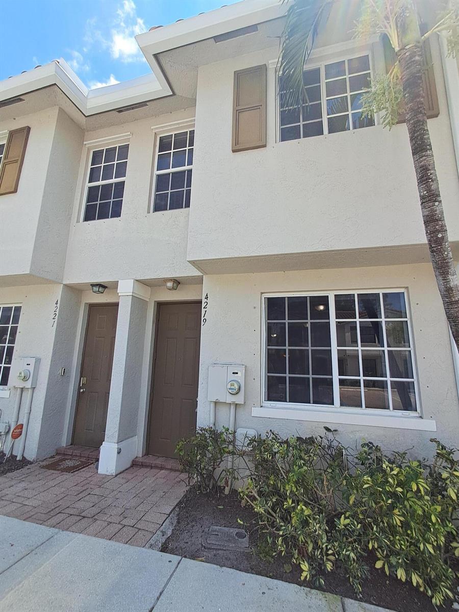 4219 Napoli Lake Drive, West Palm Beach FL 33410
