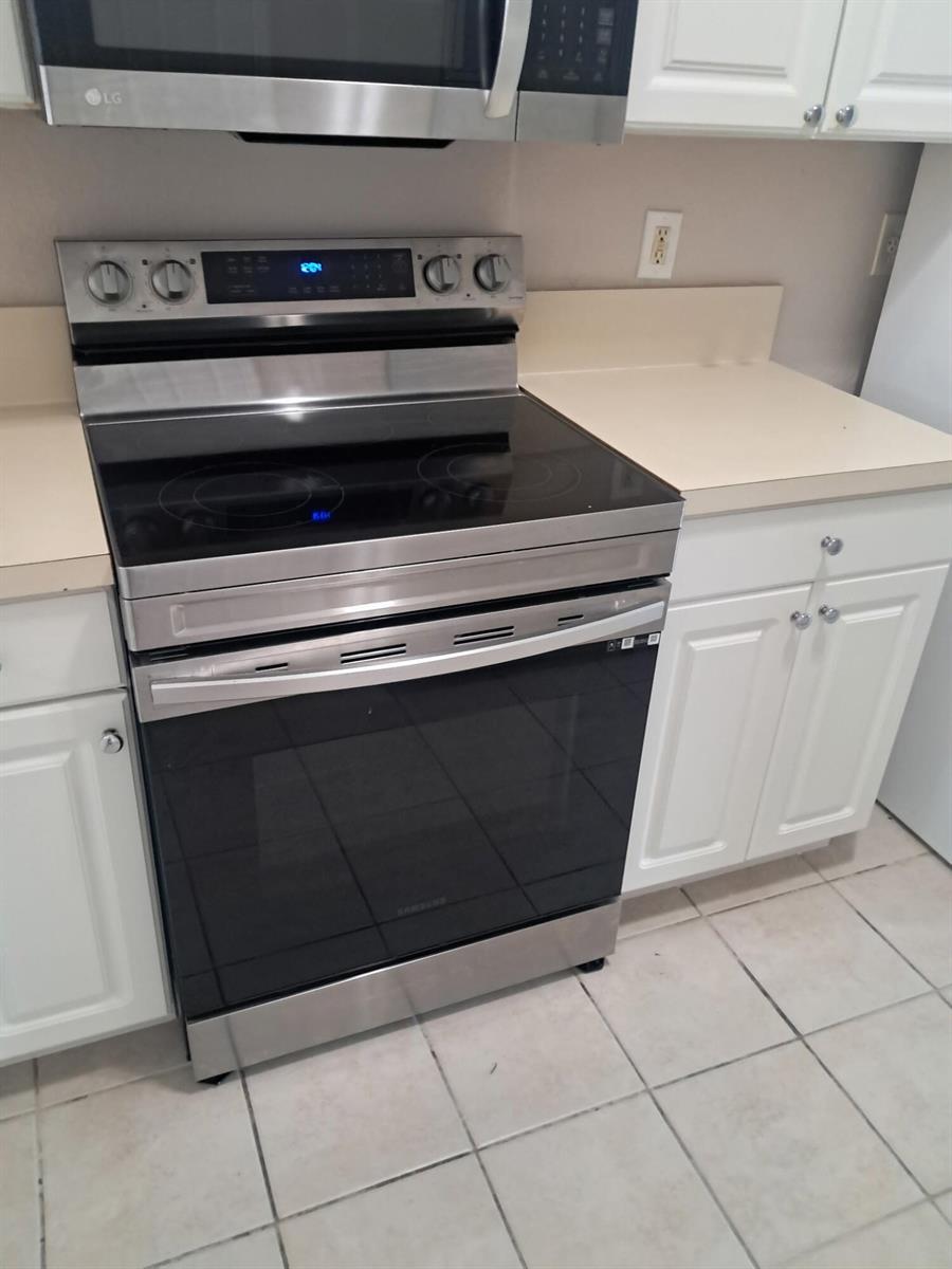 4219 Napoli Lake Drive, West Palm Beach FL 33410 photo 4