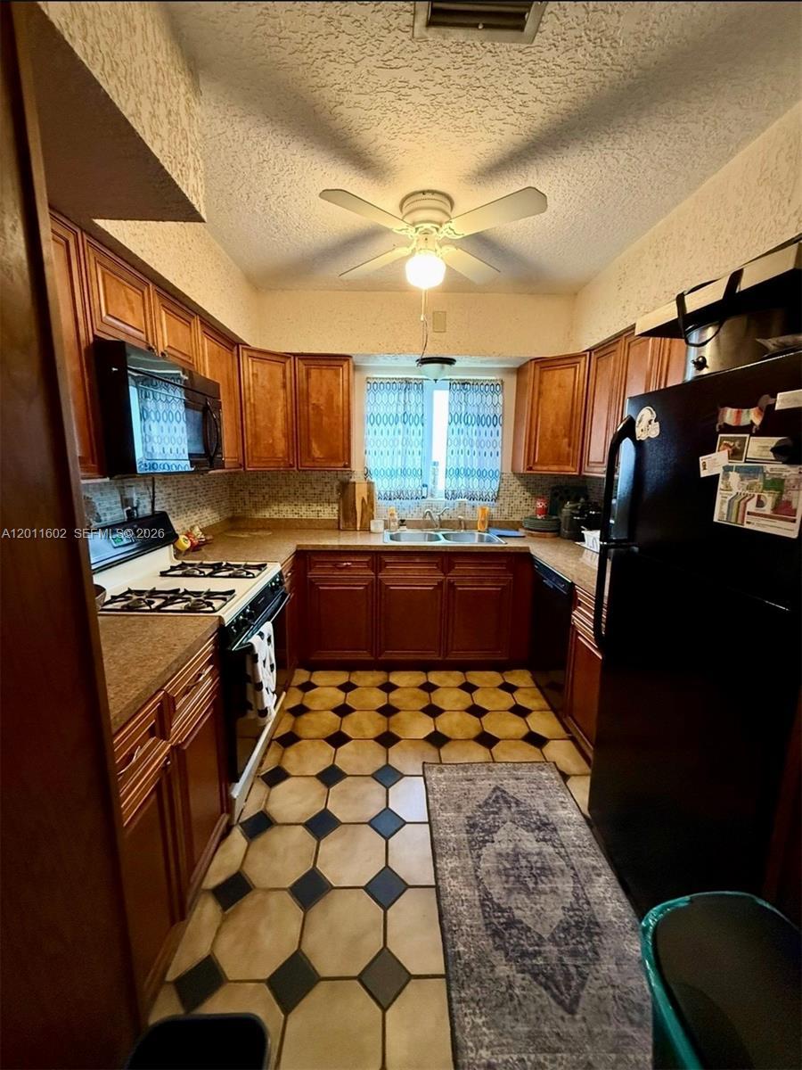 40 SE 8th St, Dania Beach FL 33004 photo 5