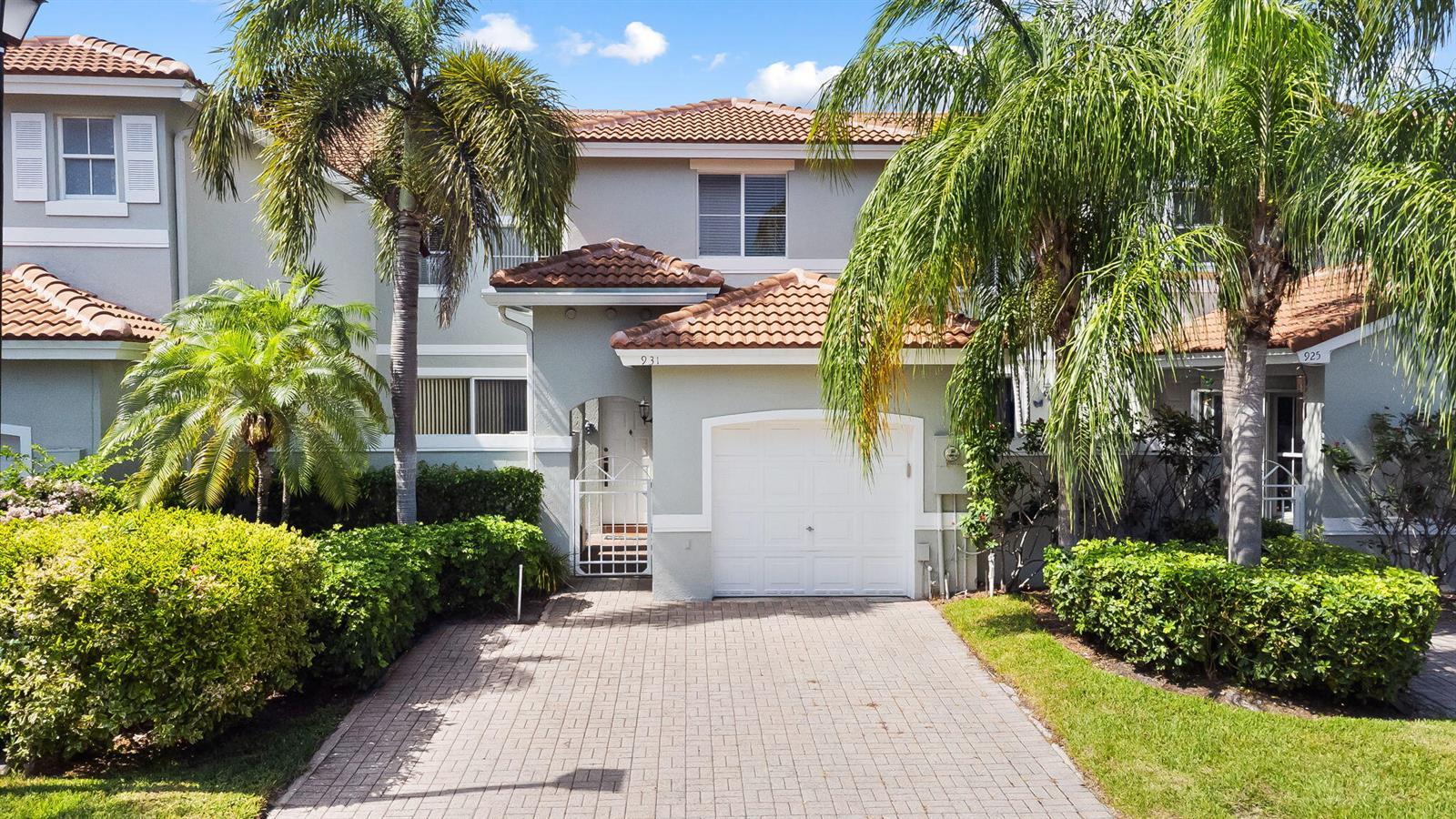 931 Lemonwood Court, Hollywood FL 33019