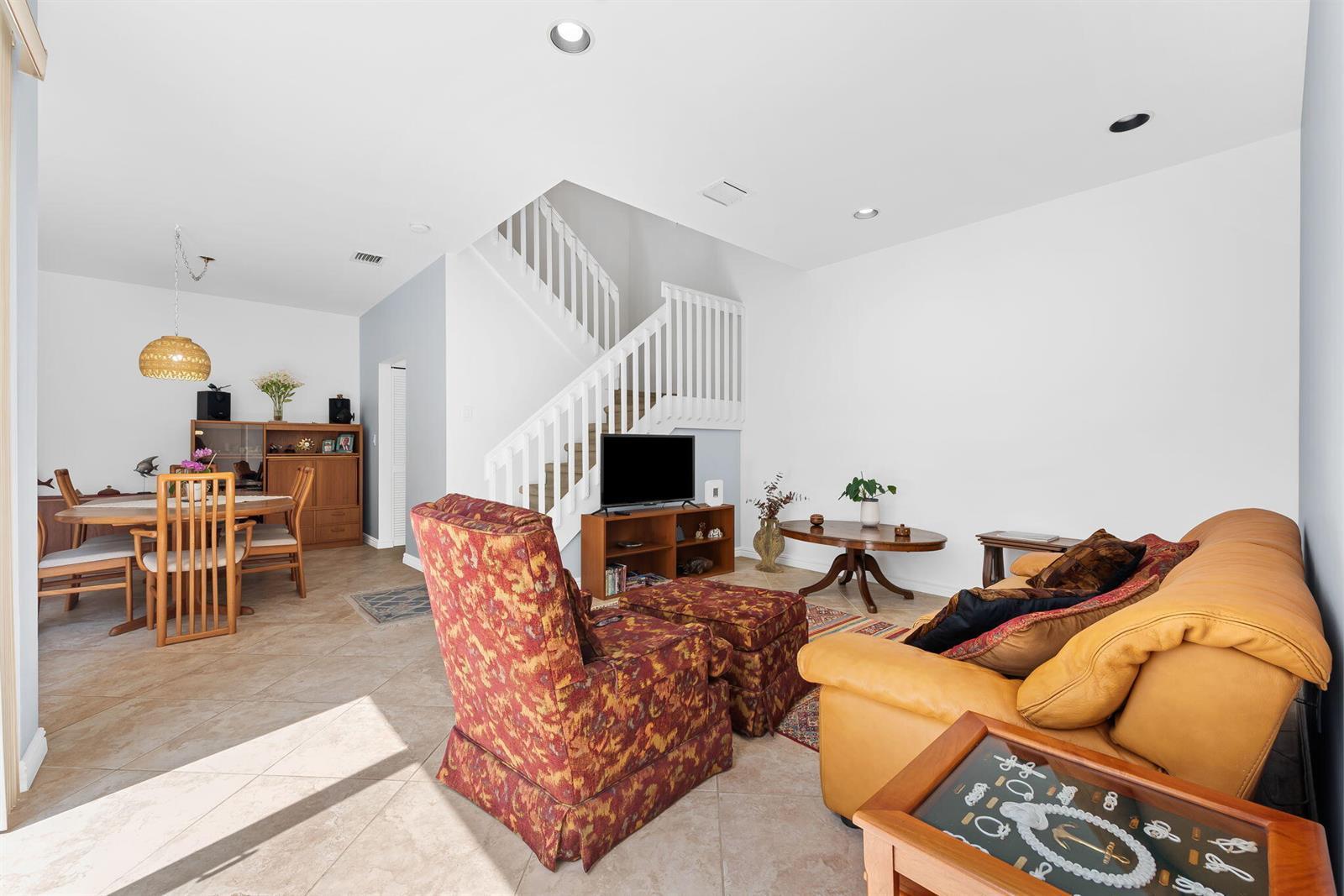 931 Lemonwood Court, Hollywood FL 33019 photo 5