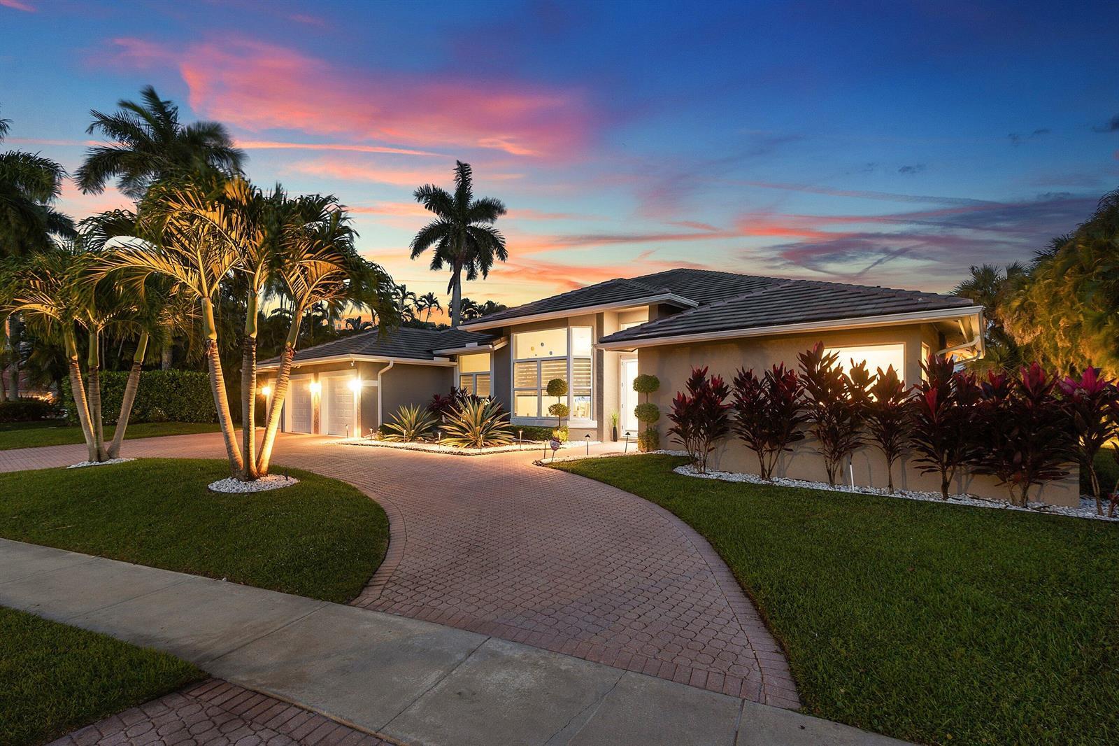 8321 Muirhead Circle, Boynton Beach FL 33472 photo 2