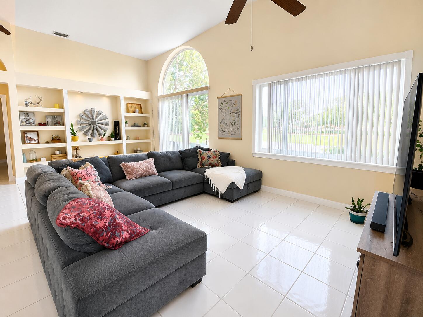 5330 Flamingo Court, Coconut Creek FL 33073 photo 4