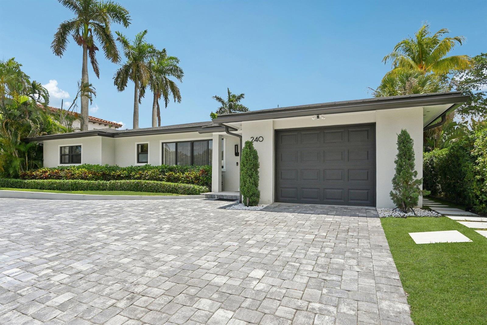 240 30th Street, West Palm Beach FL 33407 photo 4