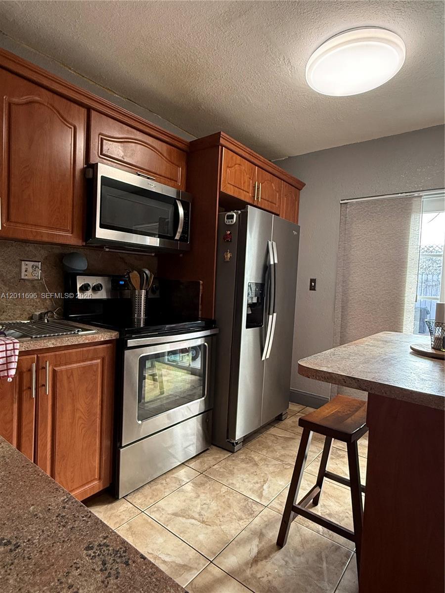 1813 SW 107th Ave # 2408, Miami FL 33165 photo 3