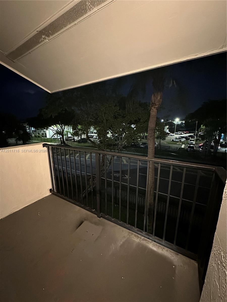 7160 NW 179th St # 309, Hialeah FL 33015 photo 4