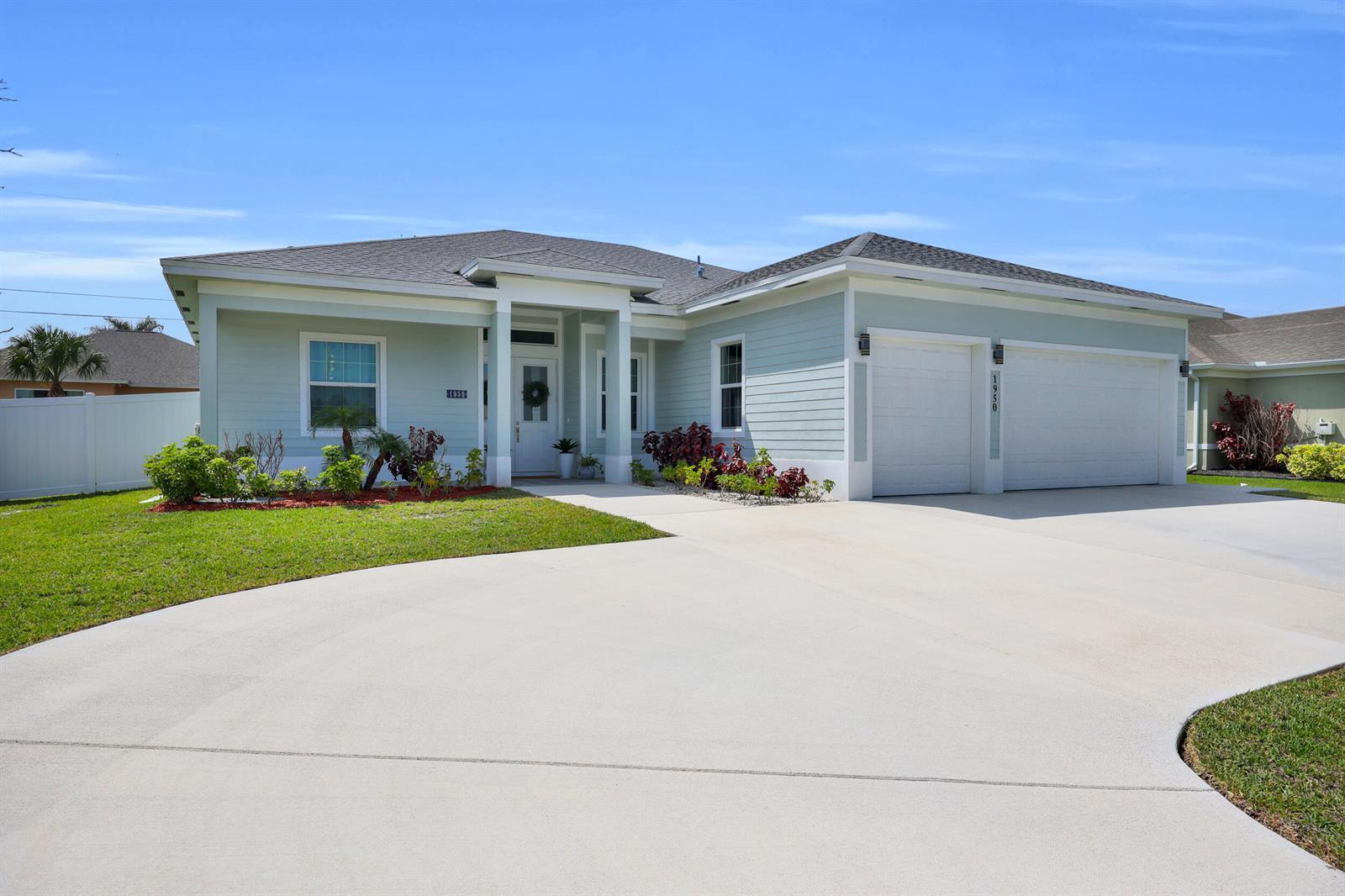 1950 SW Glendale Street, Port St. Lucie FL 34987