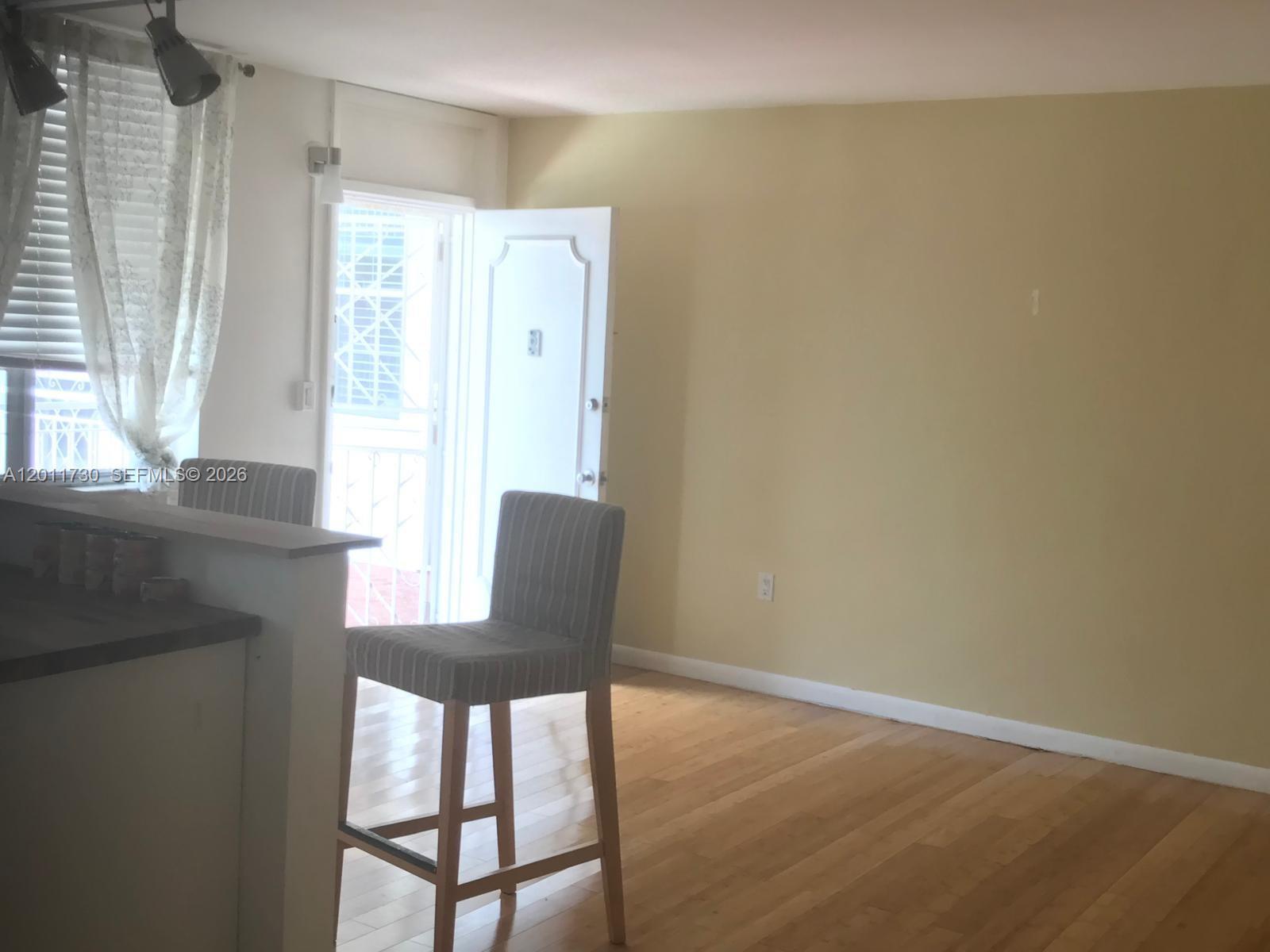 949 Pennsylvania Ave # 309, Miami Beach FL 33139 photo 4