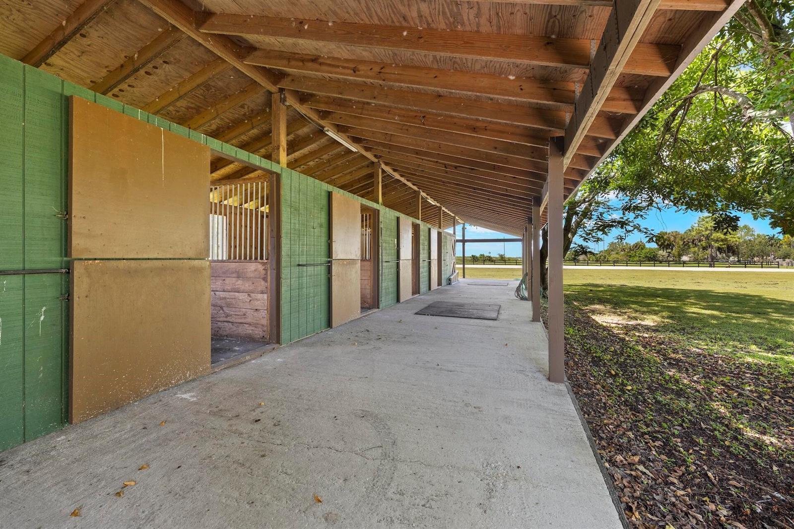16031 Rustic Road, Wellington FL 33470 photo 3