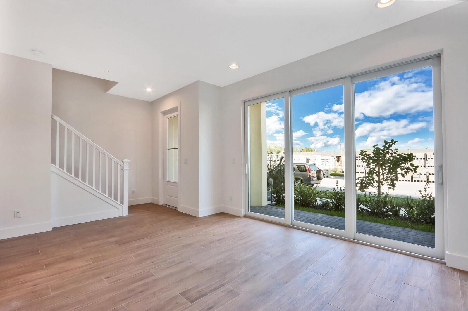 5352 Sagan Lane, Palm Beach Gardens FL 33418 photo 4