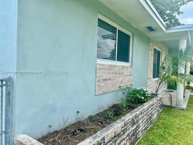 1328 Arthur St, Hollywood FL 33019 photo 2