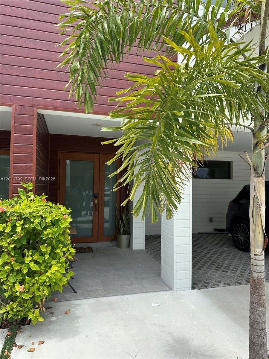 958 NW 10th St # 4, Florida City FL 33034 photo 3