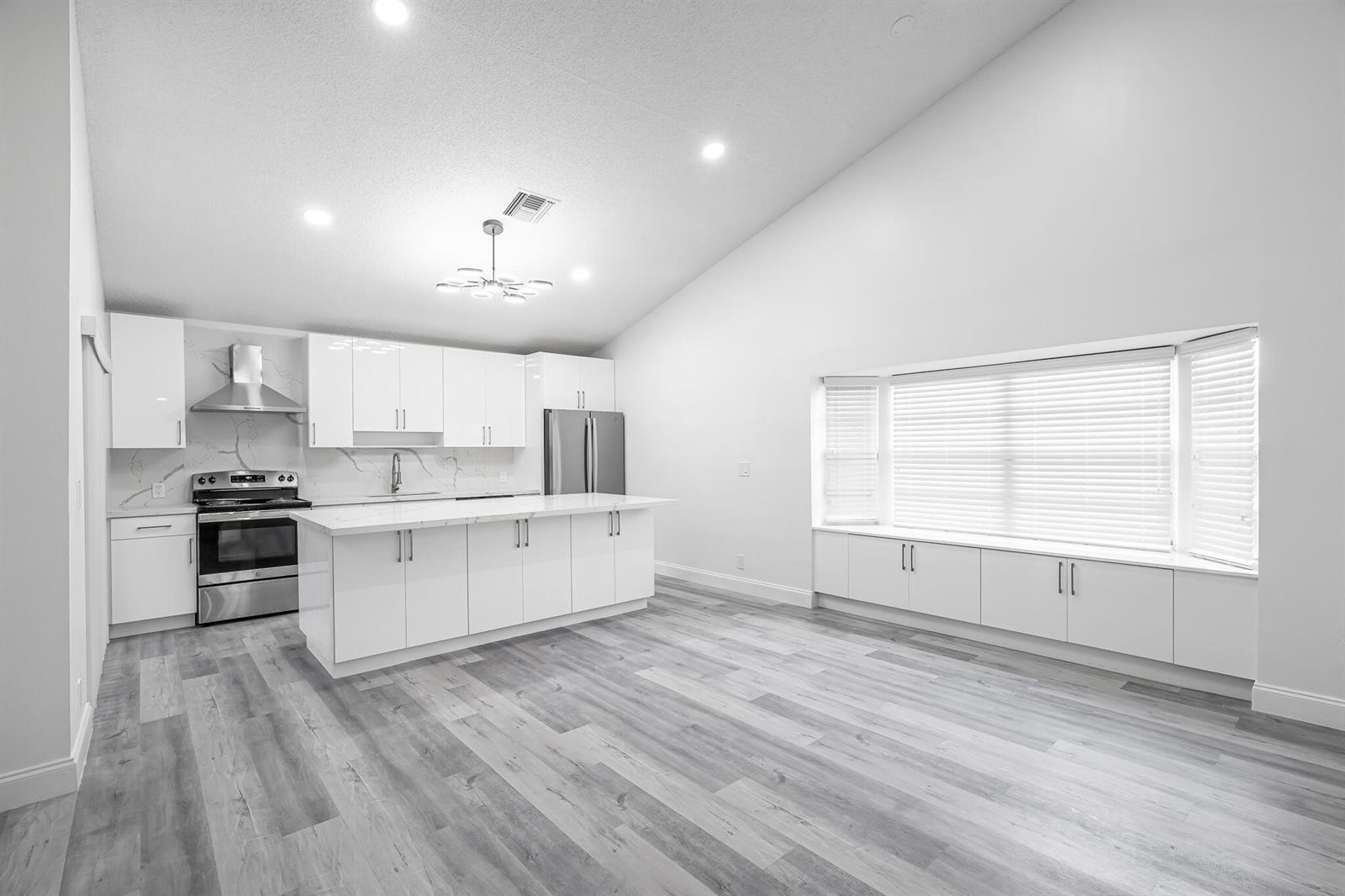 5140 NW 5th Avenue, Boca Raton FL 33487 photo 4