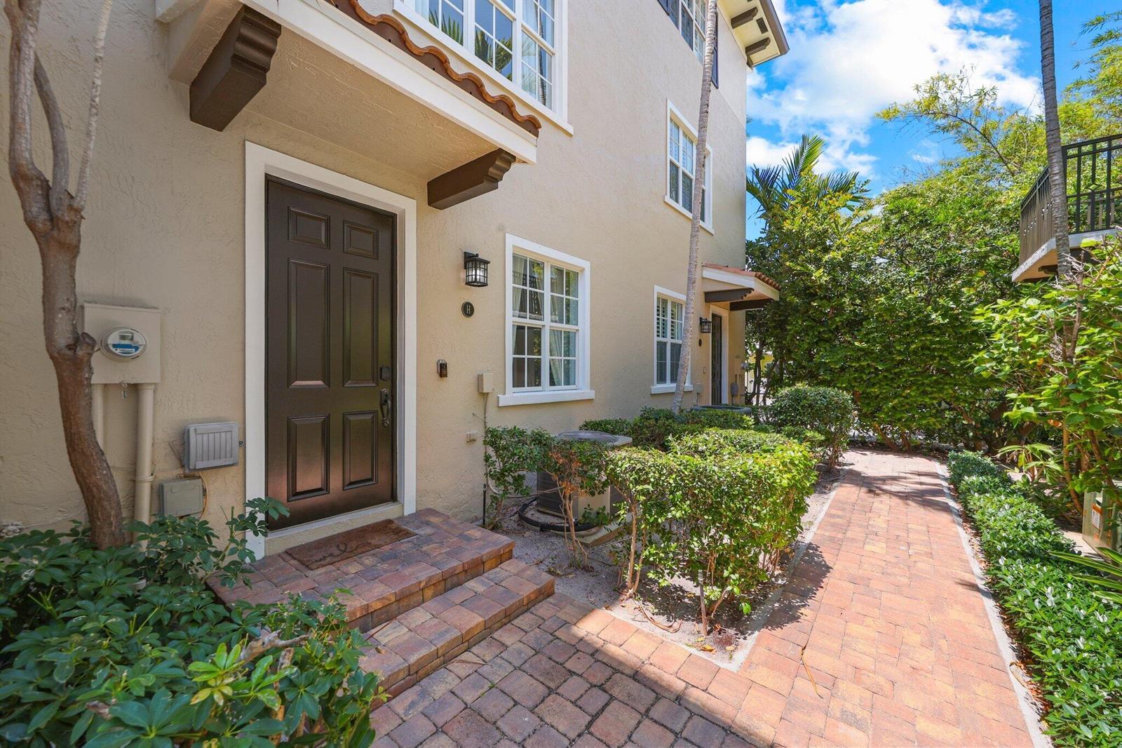 72 SE 6th Avenue # H, Delray Beach FL 33483