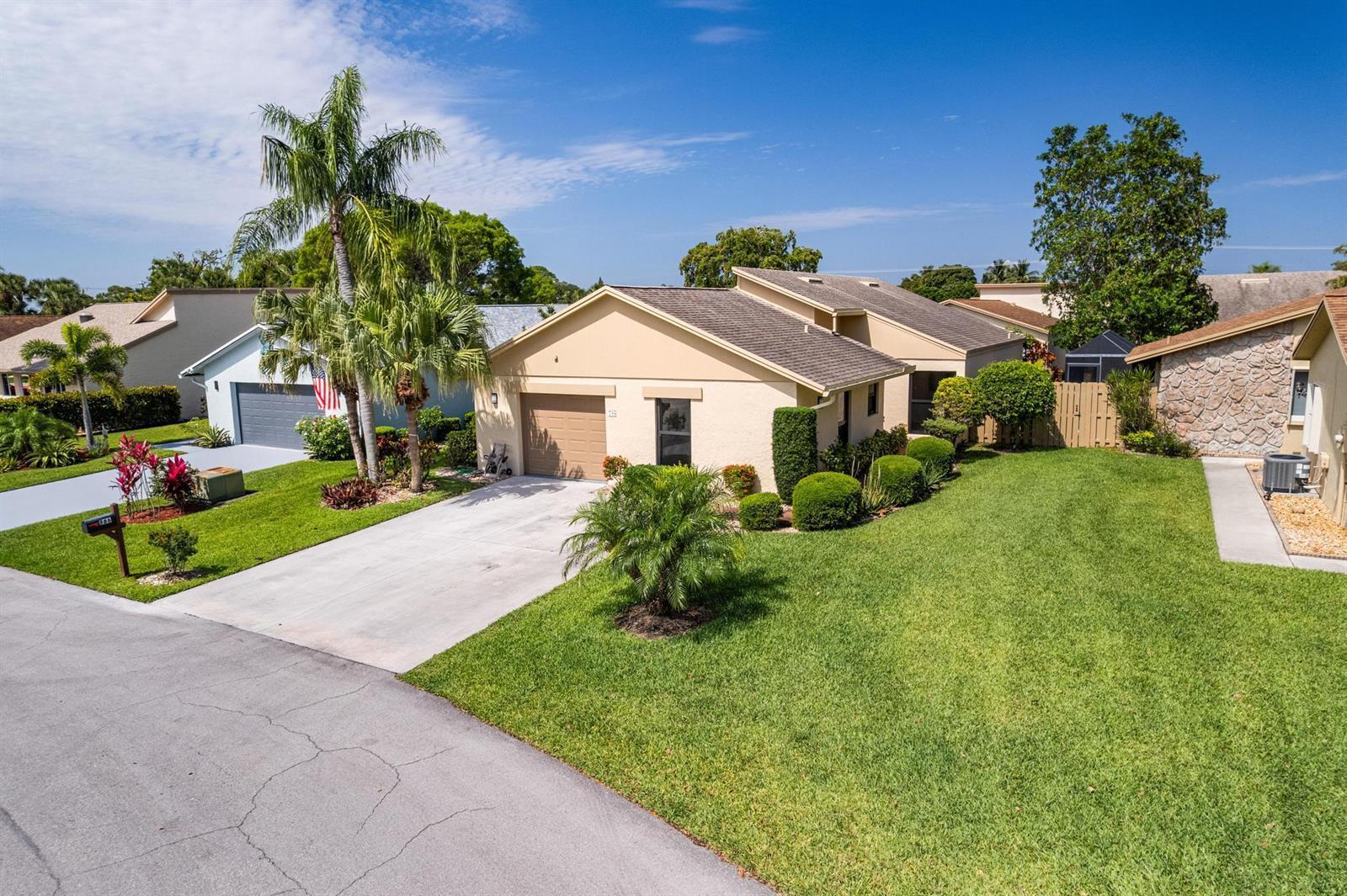 786 NW 31st Avenue, Delray Beach FL 33445 photo 2