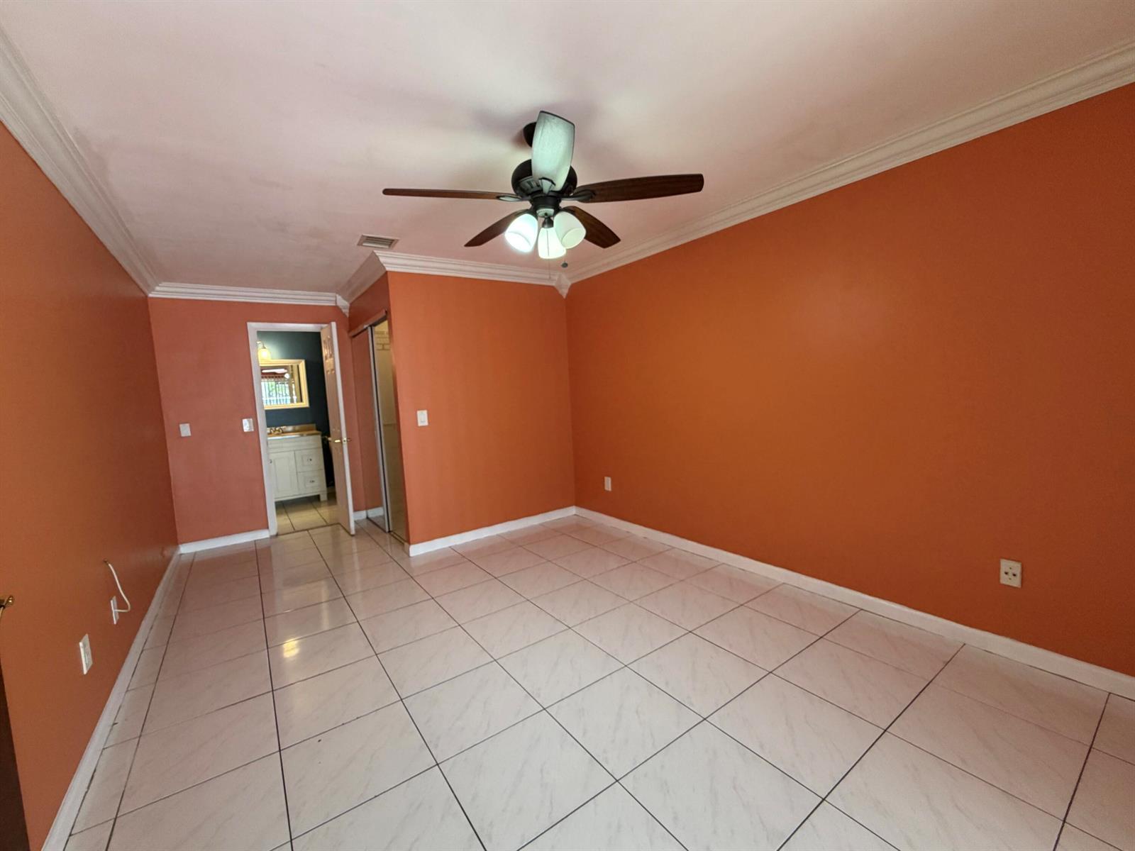 2035 Winners Circle, North Lauderdale FL 33068 photo 4