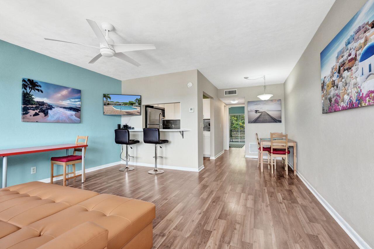 3120 Cynthia Lane # 207, FL 33461 photo 3