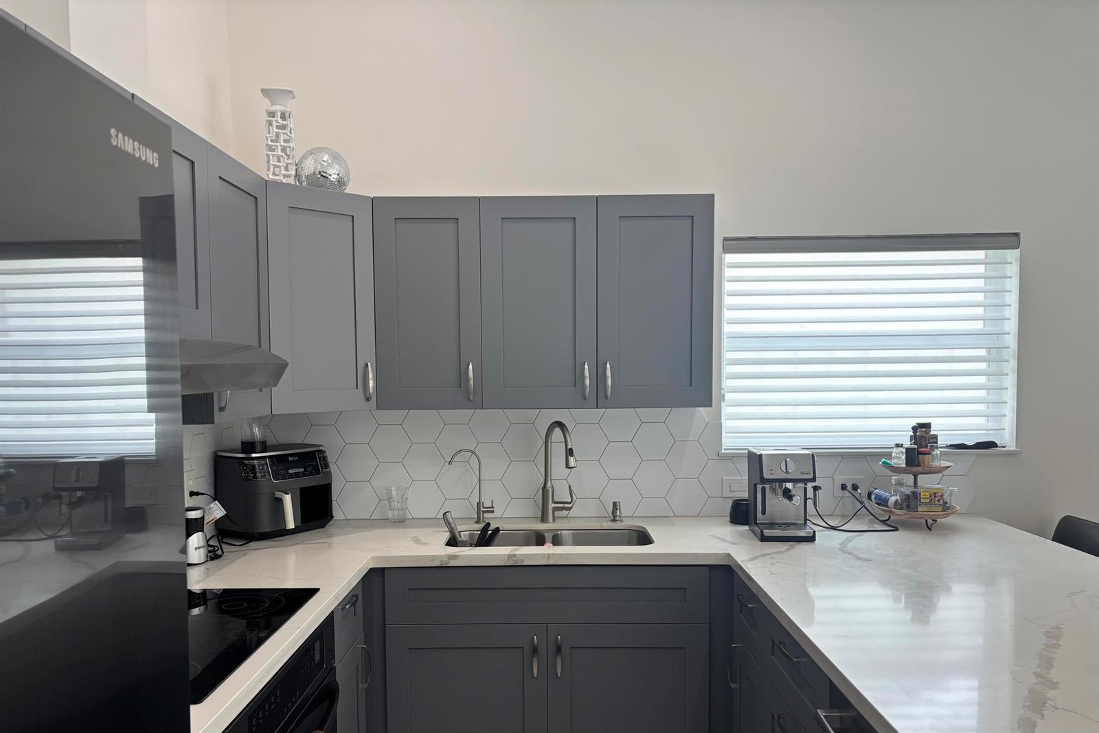330 Sandalwood Lane, Boca Raton FL 33487 photo 4