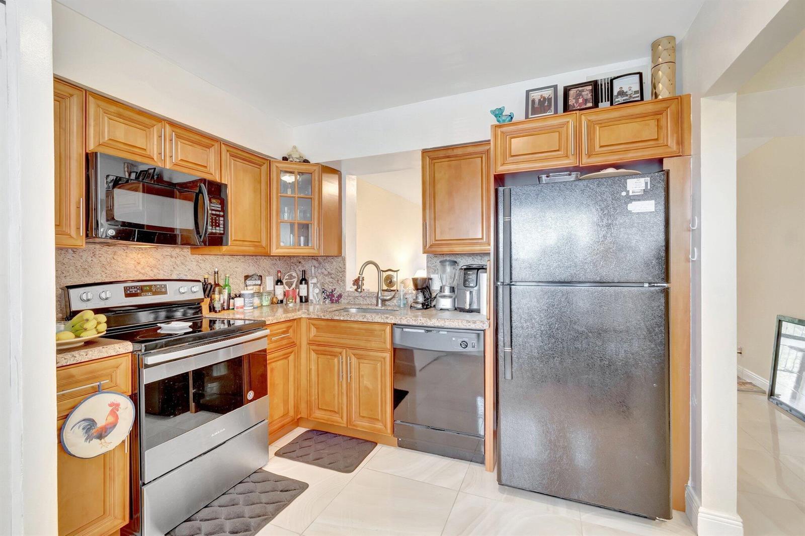 14723 Cumberland Drive # B, Delray Beach FL 33446 photo 3