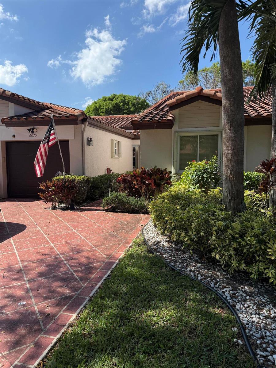 6079 Millington Way, Delray Beach FL 33484 photo 2