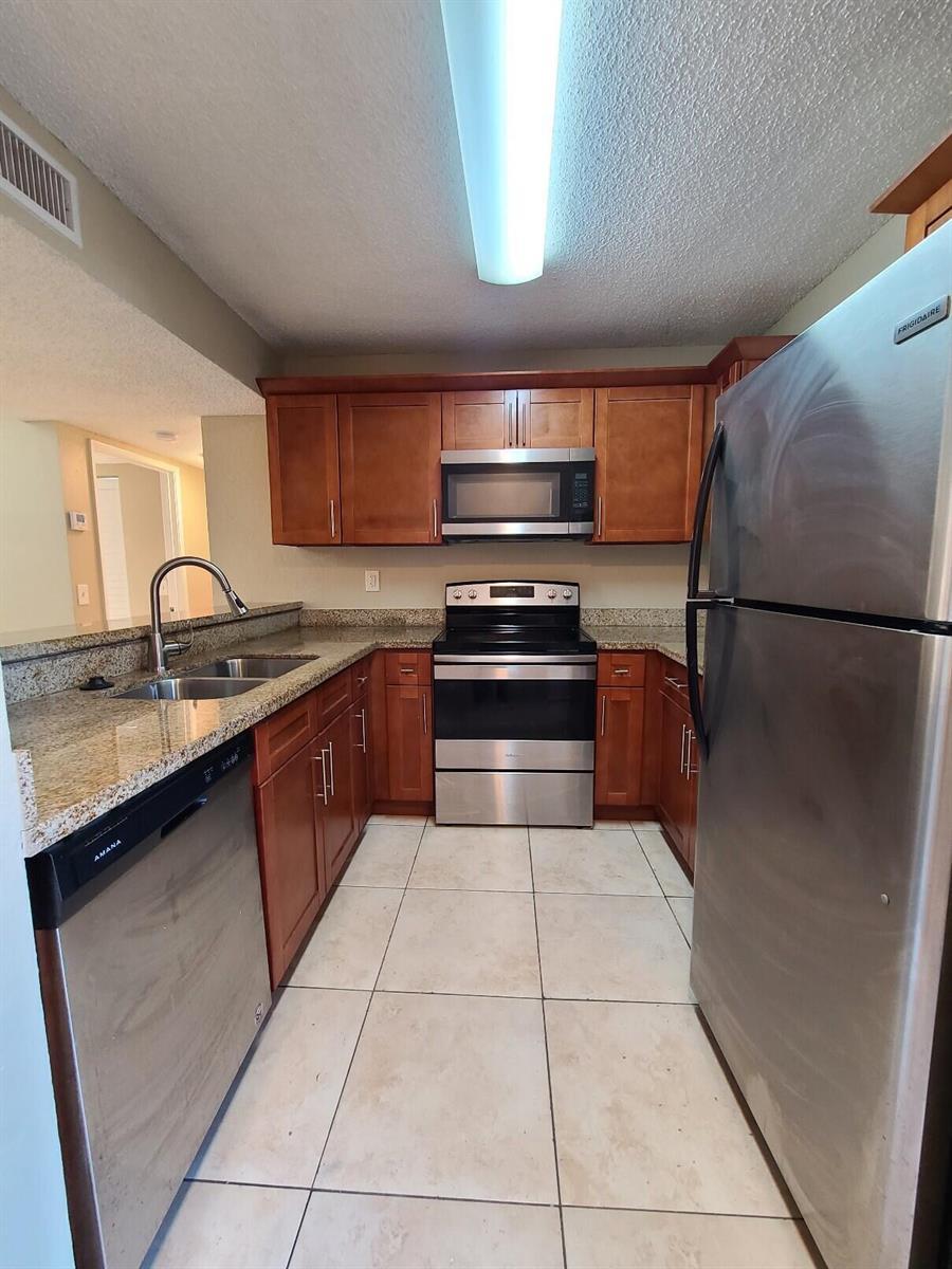 1461 Windorah Way # G, West Palm Beach FL 33411 photo 2