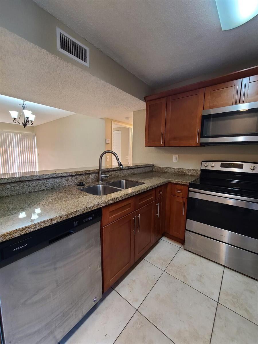 1461 Windorah Way # G, West Palm Beach FL 33411 photo 5