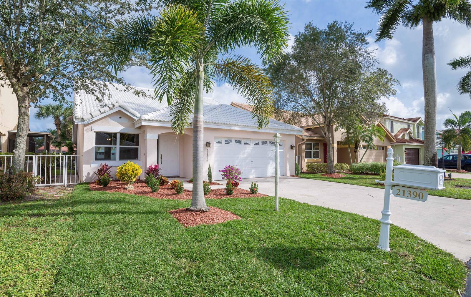 21390 Millbrook Court, Boca Raton FL 33498 photo 2