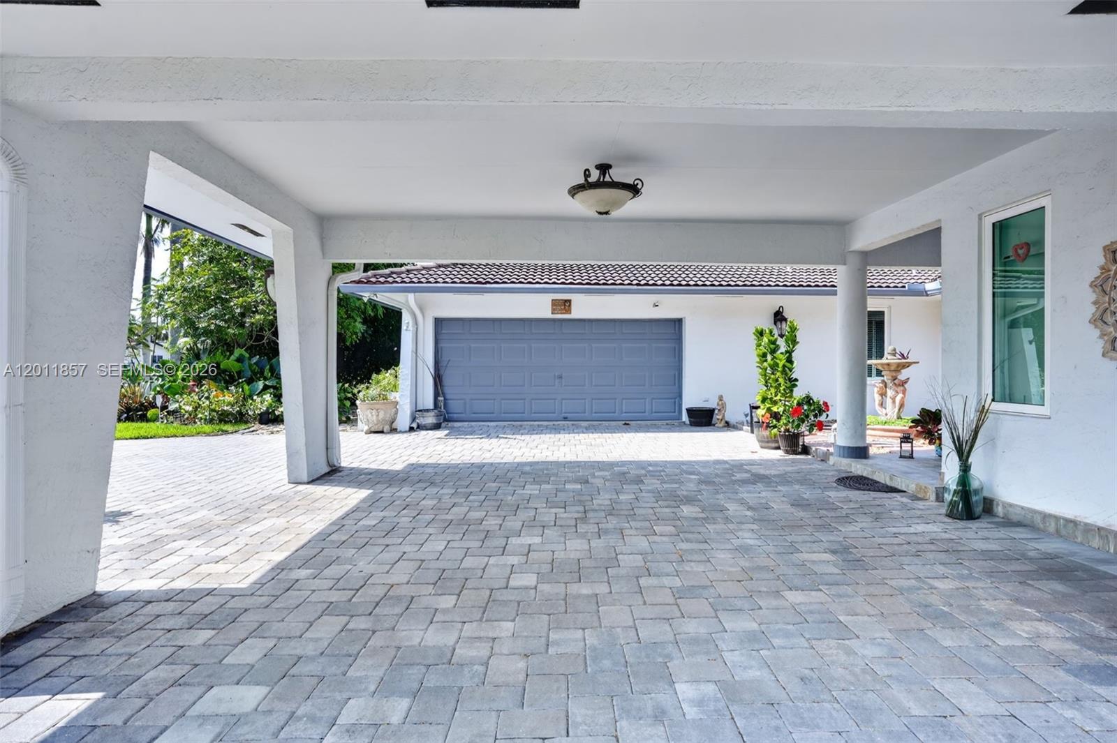 3024 SW 98th Ct, Miami FL 33165 photo 5