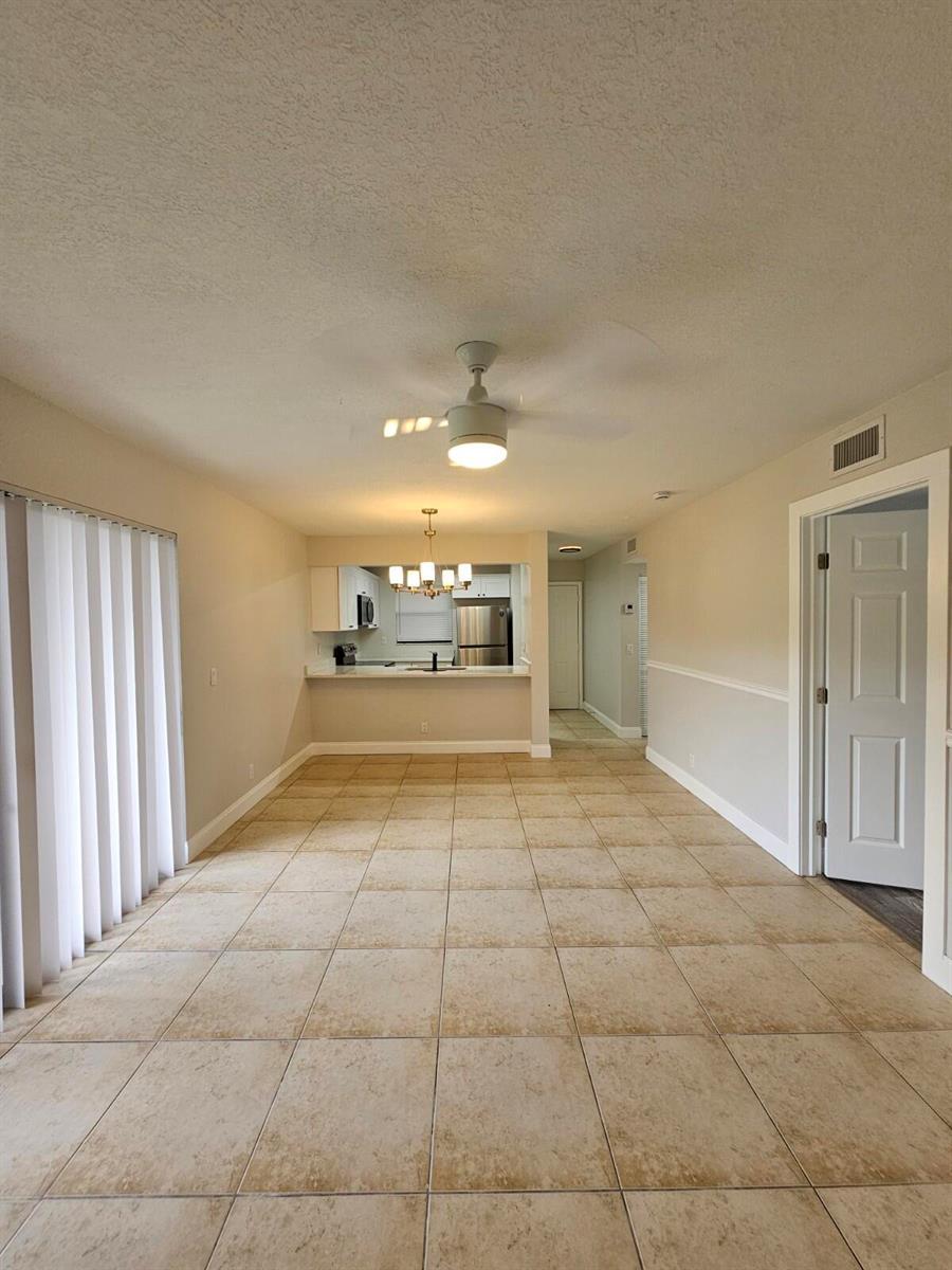 1421 Windorah Way, West Palm Beach FL 33411 photo 2