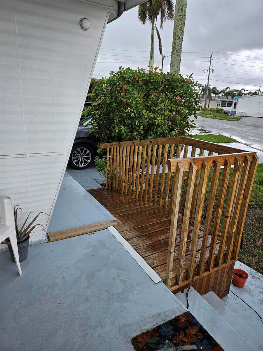 8550 SW 20th Street, Davie FL 33324 photo 2