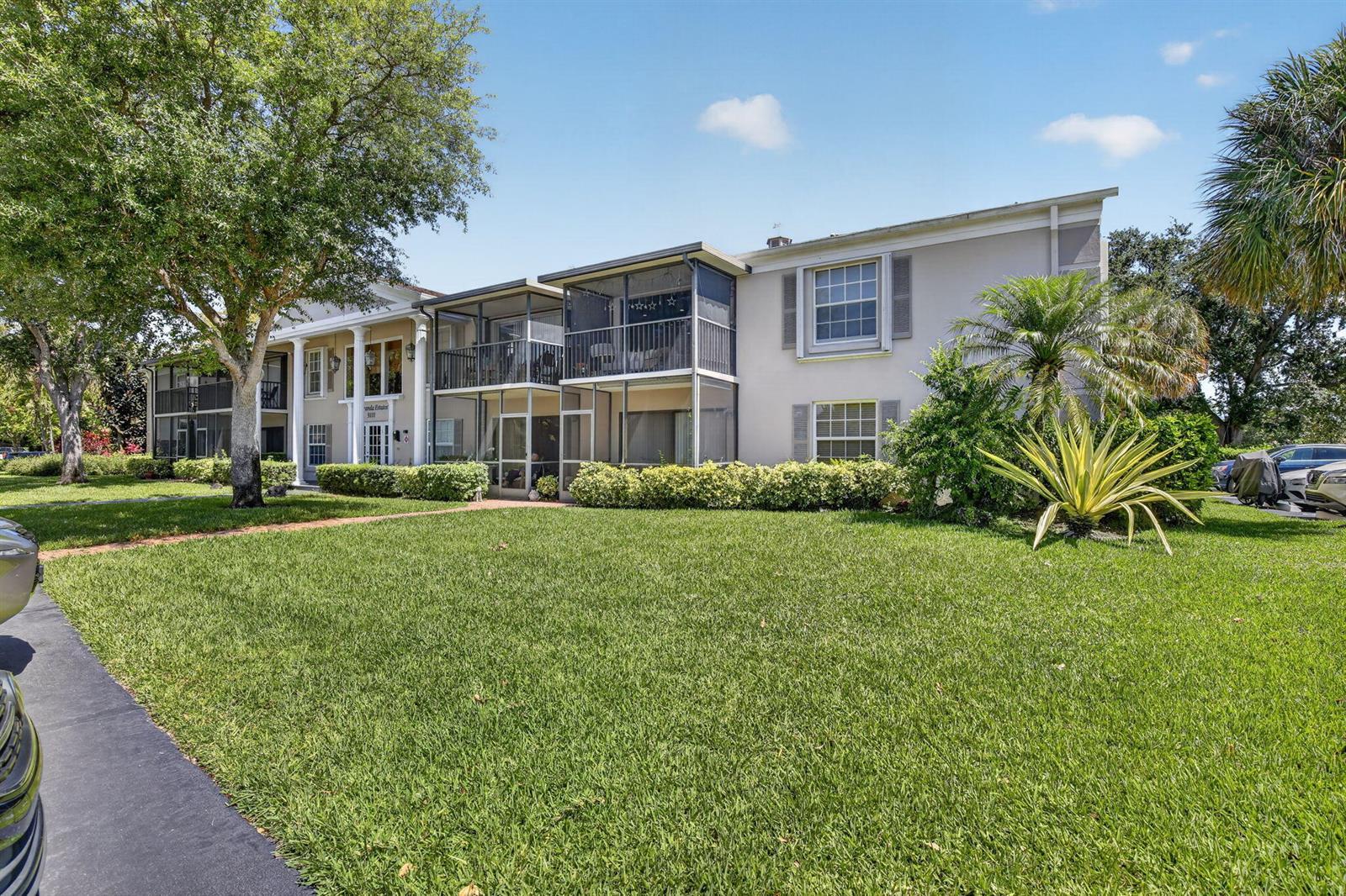 9101 Jacaranda Lane # 107, Plantation FL 33324 photo 3