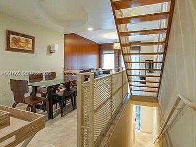 208 Washington Ave # 11, Miami Beach FL 33139 photo 4