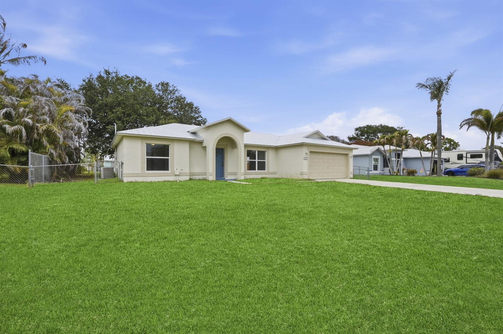 2574 SE Richmond Street, Port St. Lucie FL 34952 photo 3