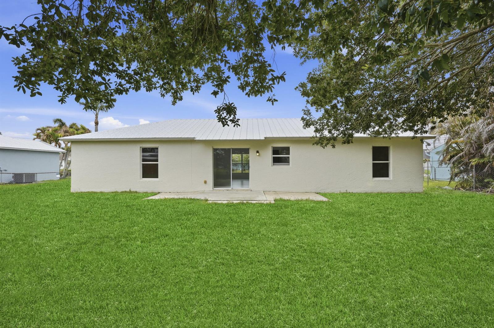 2574 SE Richmond Street, Port St. Lucie FL 34952 photo 5