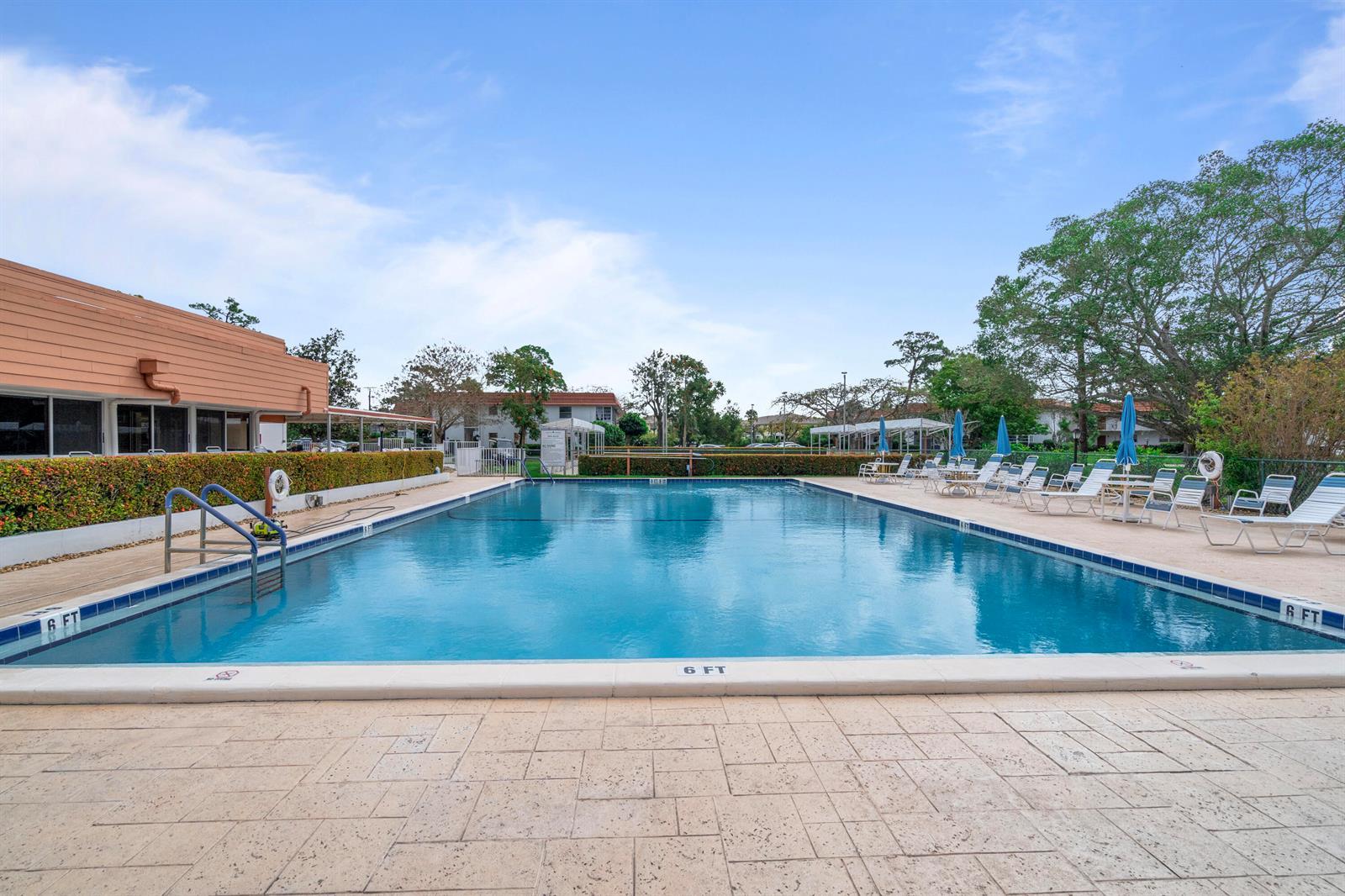 2600 SE Ocean Boulevard # Q8, Stuart FL 34996
