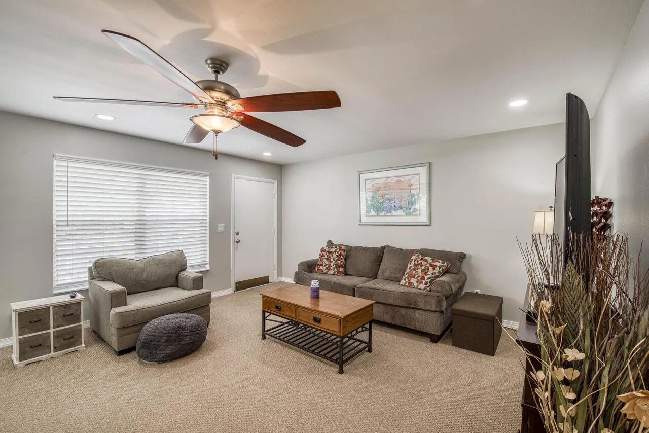 2929 SE Ocean Boulevard # 6, Stuart FL 34996 photo 2