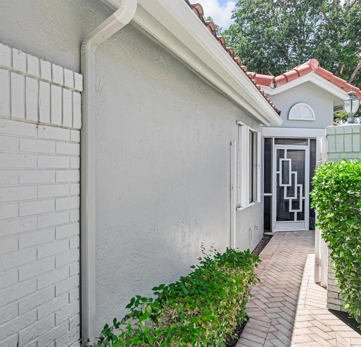 9822 Harbour Lake Circle, Boynton Beach FL 33437 photo 2