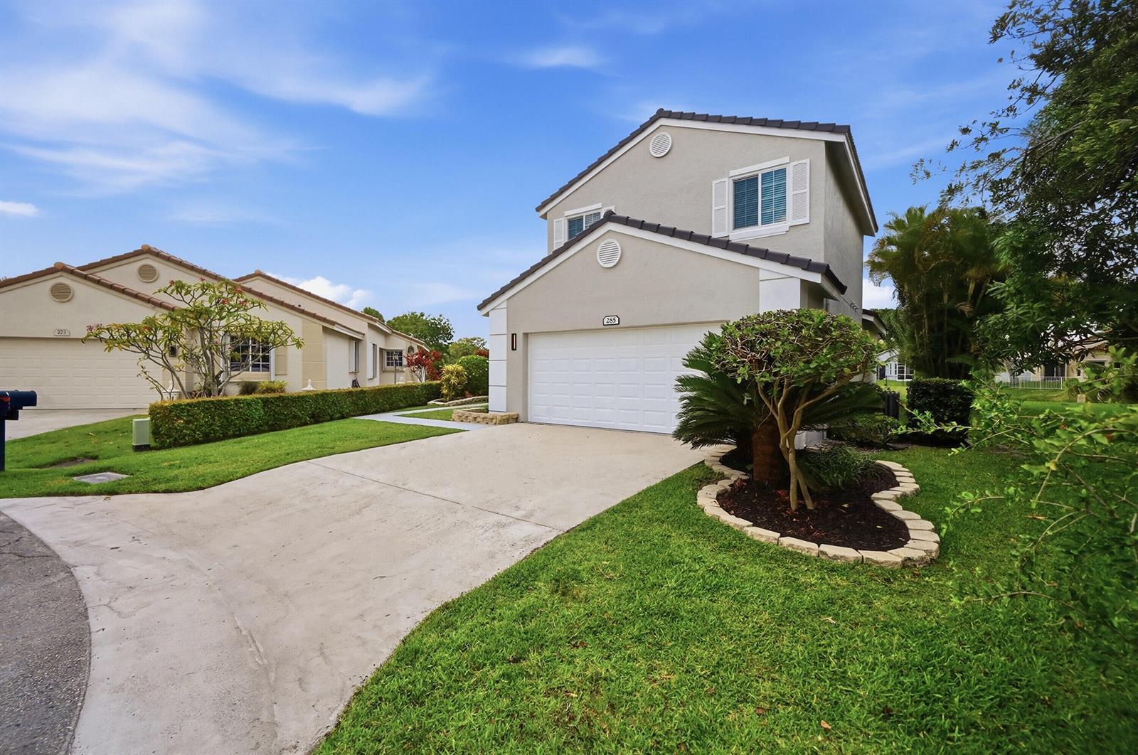 285 NW 45th Terrace, Deerfield Beach FL 33442 photo 3