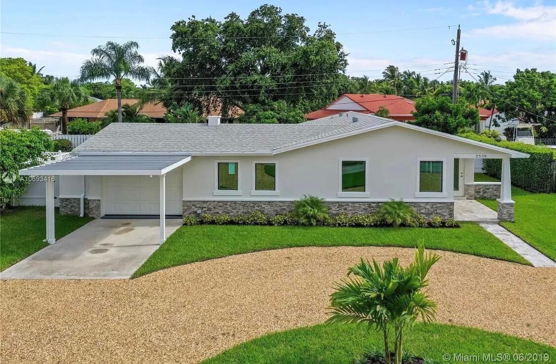 2539 Wabash Drive, North Palm Beach FL 33410