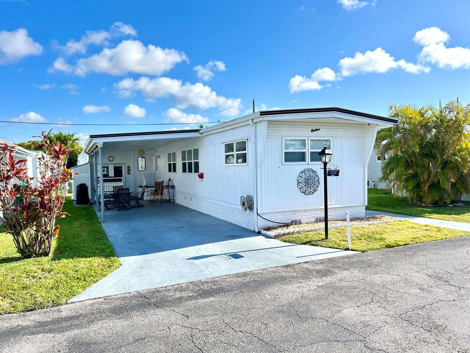 3233 State Street, Hollywood FL 33021 photo 2