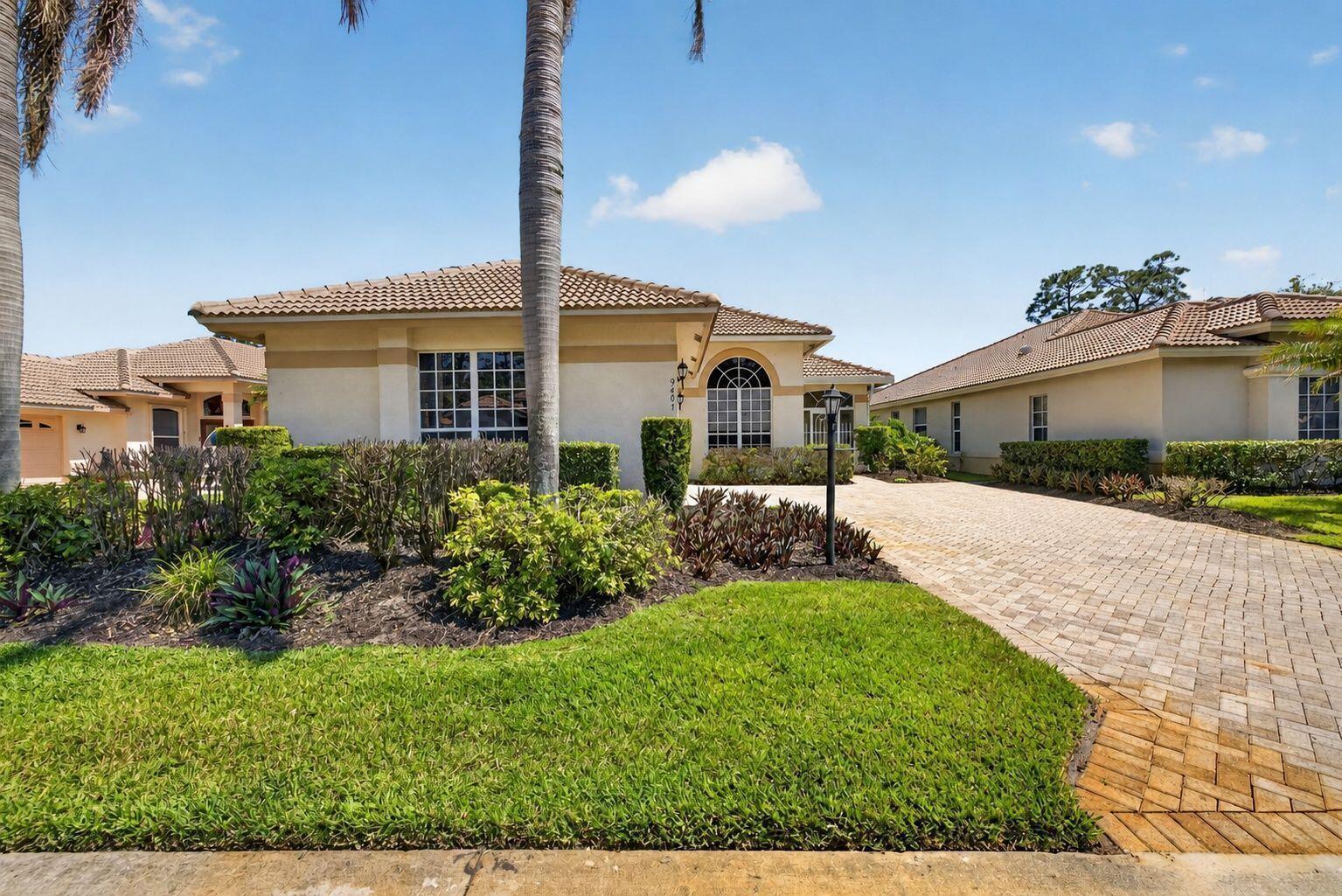 9407 Avenel Lane, Port St. Lucie FL 34986