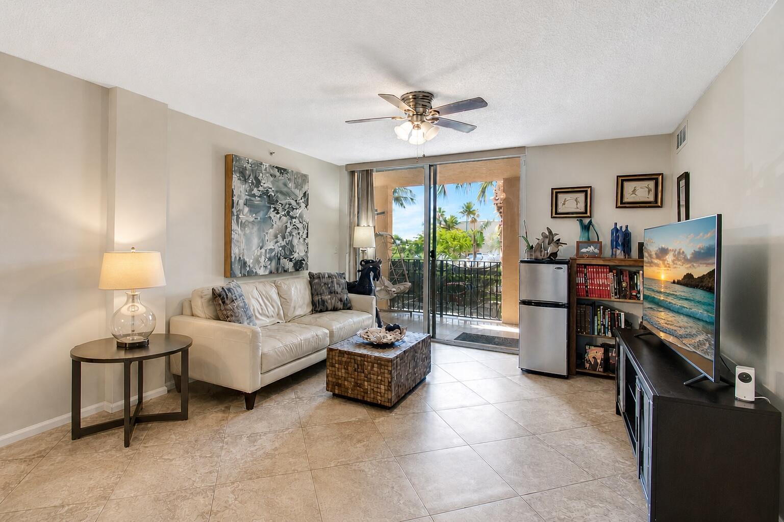 1000 Scotia Drive # 204, Hypoluxo FL 33462 photo 2